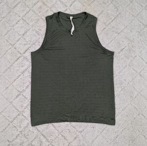 Lululemon Top Womens 8 Green Barracks Breeze By Muscle Tank Mesh Run Train